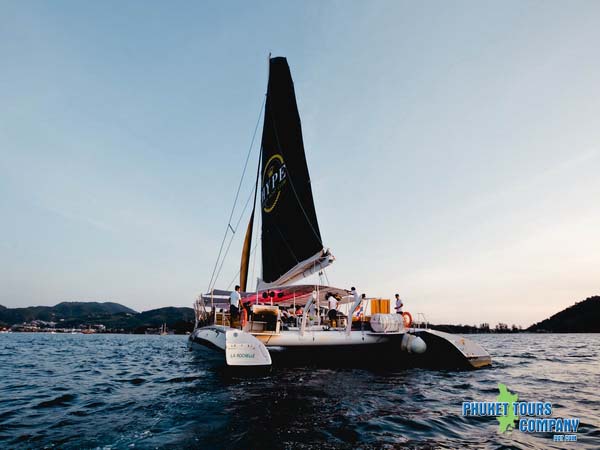 Hype Luxury Boat Club Waeo Island