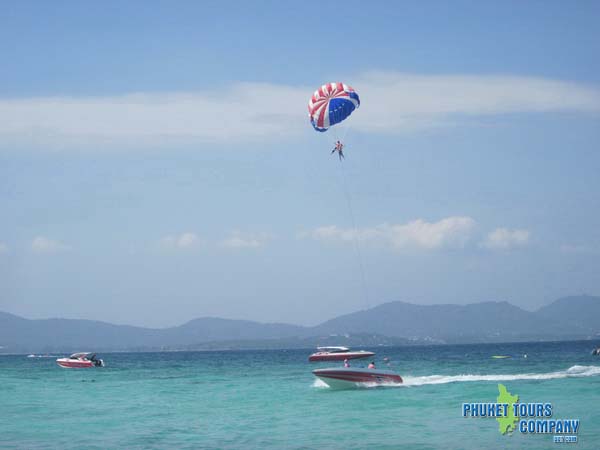 Coral Island Tour + Banana Boat + Parasailing