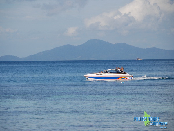 Phi Phi Island Half Day Sunset Plankton Tour