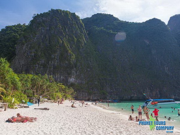 Phi Phi Island Bamboo Island by Speed Boat Tour