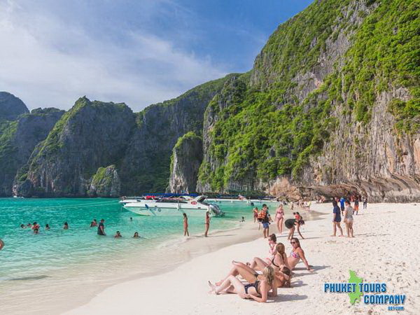 Phi Phi Island Bamboo Island by Speed Boat Tour