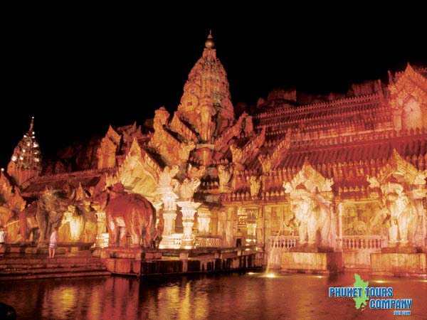 Phuket FantaSea Show